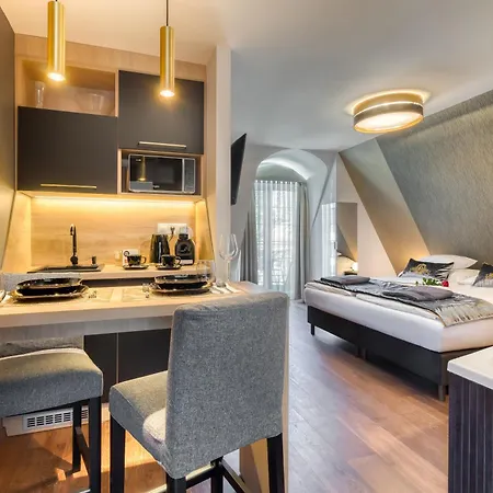 And Dream Elmenyvilla 4*