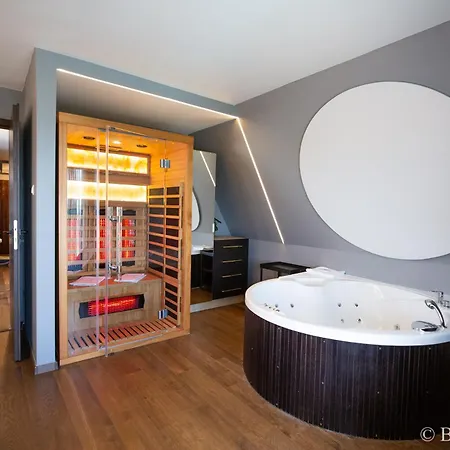 And Dream Elmenyvilla מלון דירות