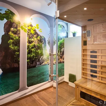 And Dream Elmenyvilla מלון דירות 4*